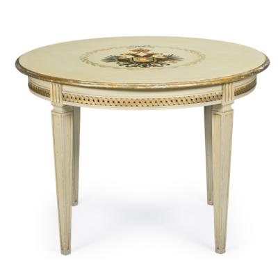 A Neo-Classical Round Table, - Di provenienza aristocratica