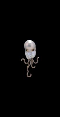 A Brilliant and Cultured Pearl Squid Brooch - Jewellery