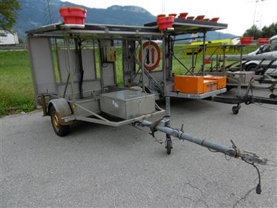 Warnleitanhänger "Buchhaus RMS 2000", - Cars and vehicles ASFINAG & Vorarlberg