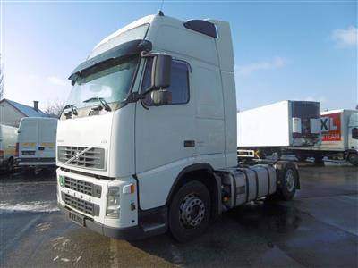 Sattelzugmaschine "Volvo FH 440 4 x 2T", - Cars and vehicles