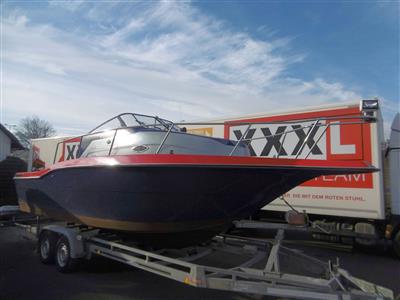 Motorboot "VIP Invader V236", - Fahrzeuge und Technik
