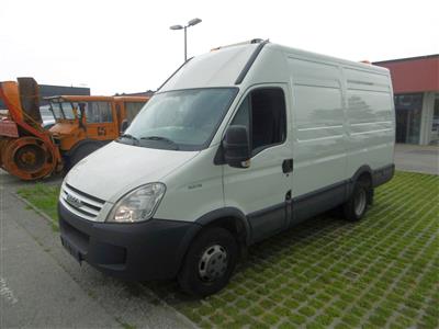 LKW "Iveco Daily Kastenwagen 50C18", - Cars and vehicles