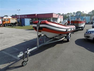 Motorboot "Lomac" auf Einachsanhänger "Pongratz PBA650U", - Fahrzeuge und Technik