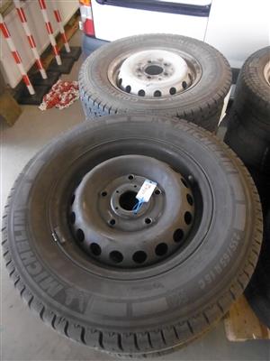 Konvolut Reifen auf Felgen - Motorová vozidla a technika