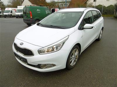 PKW "Kia Cee'd SW 1.6 CRDi Silber", - Cars and vehicles