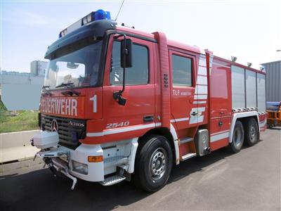 Spezialkraftwagen (Feuerwehrfahrzeug) "Mercedes Benz Actros 2540L 6 x 2", - Fahrzeuge & Technik