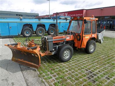 Zugmaschine "Holder C560" mit Schneepflug und Streugerät, - Cars and vehicles