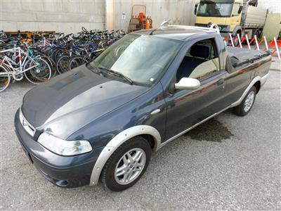 LKW "Fiat Strada 1.9 JTD", - Fahrzeuge & Technik Magistrat / TIWAG
