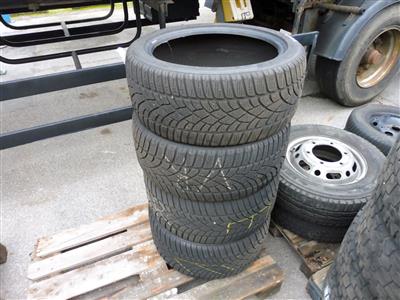 4 Reifen "Dunlop", - Fahrzeuge und Technik