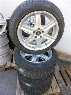 4 Reifen "Continental, Pirelli" auf Alufelgen - Cars and vehicles
