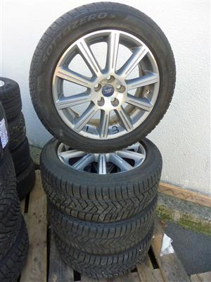 4 Reifen "Pirelli" auf Alufelgen - Cars and vehicles