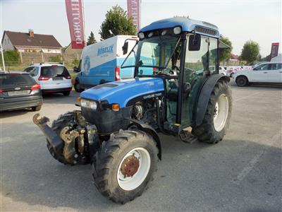 Zugmaschine (Traktor) "New Holland TN 95 F", - Fahrzeuge und Technik