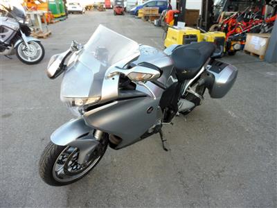 Motorrad "Honda VFR 1200F", - Fahrzeuge und Technik