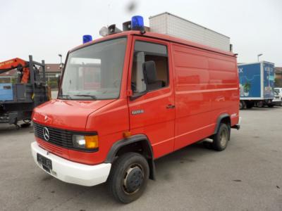 Spezialkraftwagen (Feuerwehrfahrzeug) "Mercedes-Benz L609D 31 Kastenwagen", - Fahrzeuge und Technik