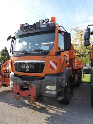 LKW "MAN TGS 28.400 6 x 4-4 BL Automatik" mit Aufsatzstreuer und Frontschneepflug "Kahlbacher STS340", - Macchine e apparecchi tecnici