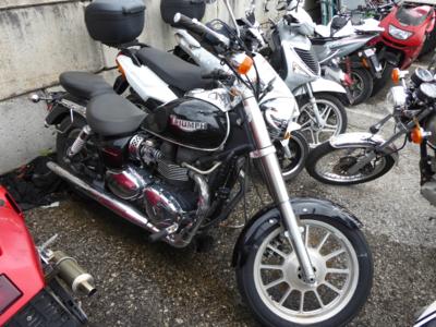 Motorrad "Triumph America", - Cars and vehicles Magistrat/TIWAG