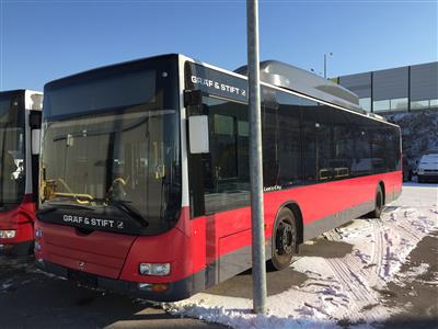 Linienautobus "MAN NL 273 LPG" mit Flüssiggasantrieb und Automatikgetriebe, - Cars and vehicles