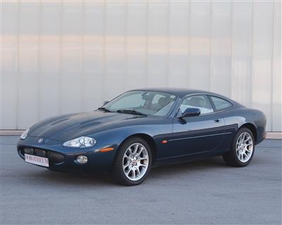 PKW "Jaguar XKR Coupe" Ex-Peter Weck - Cars and vehicles