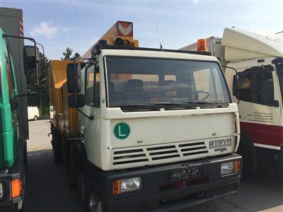Hubsteiger auf LKW "Steyr 15S18/P34/ 4 x 2-Wumag WT170-HIAB 011", - Cars, construction- and forestry machinery