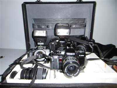 4 Kameras "Minolta X-300s", - Macchine e apparecchi tecnici