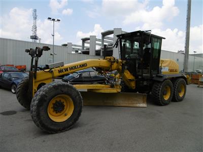 Grader "New Holland F 156 A", - Construction machinery and technics