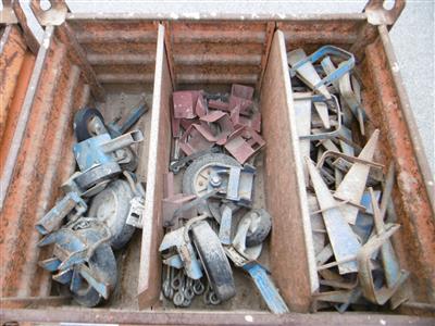 Verschwertungsklammern ca. 50 Stück und diverse Schwerlasträder - Stavební stroje a technika