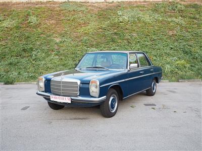 PKW "Mercedes-Benz 220 D", - Cars and vehicles