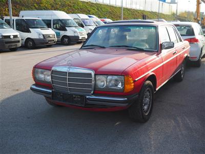 PKW "Mercedes-Benz 250", - Cars and vehicles