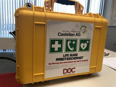 Defibrillator "Doc-Mobil", - Fahrzeuge und Technik