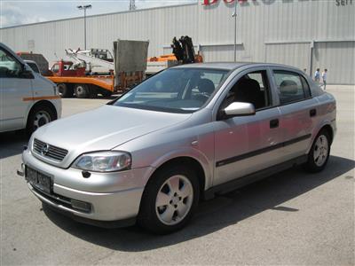 PKW "Opel Astra 1.7 DTI", - Cars and vehicles