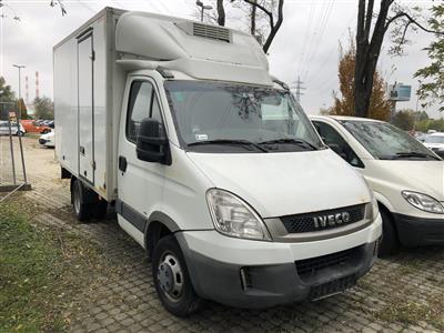 LKW "Iveco Daily 40C15" mit Kühlkoffer, - Fahrzeuge und Technik