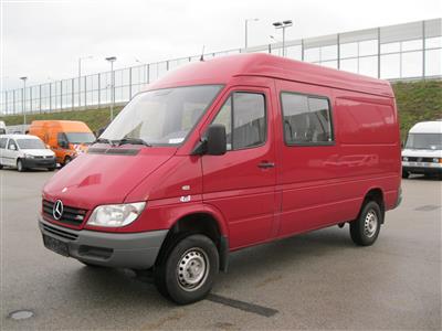 LKW "Mercedes-Benz Sprinter 316 CDI/35 4 x 4", - Cars and vehicles
