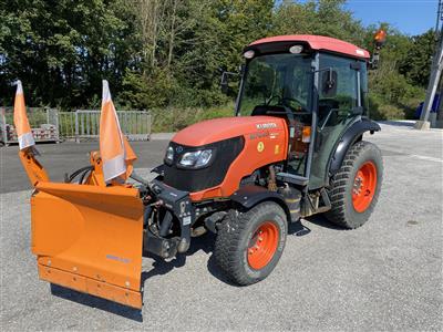 Traktor "Kubota M7040 4 x 4" mit Schneeschild "Wiedemann Vario 3350", - Cars and vehicles