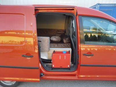 LKW VW Caddy Maxi Kastenwagen 2.0 TDI (Camper-Ausbau), - Fahrzeuge und  Technik 2022/12/06 - Starting bid: EUR 2,400 - Dorotheum