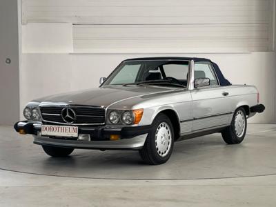 PKW "Mercedes-Benz 560 SL" Type R107, - Cars and vehicles