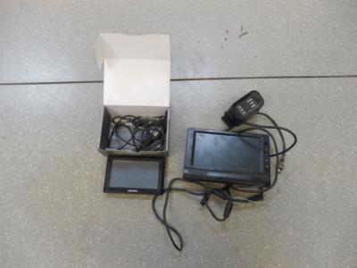 Rückfahrkamera mit Monitor und Navi "Garmin", - Fahrzeuge und Technik