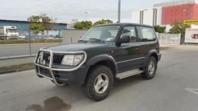 PKW "Toyota Landcruiser 3.0 Country TDE", - Macchine e apparecchi tecnici