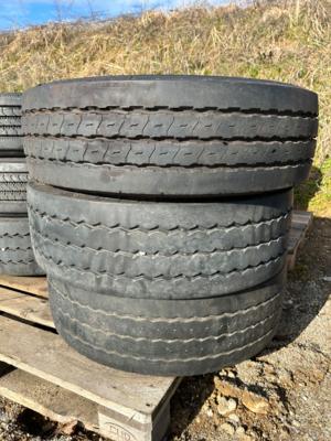 3 LKW-Reifen "Goodyear KMAXT 235/75 R17.5", - Cars and vehicles