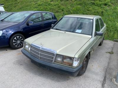 PKW "Mercedes Benz 190 2.0", - Motorová vozidla a technika