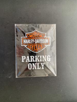 Metallschild "Harley Davidson parking only", - Motorová vozidla a technika