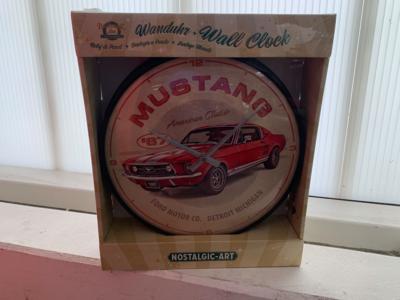 Wanduhr "Mustang", - Cars and vehicles