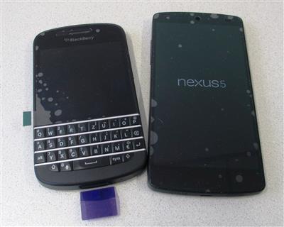 2 Handys "LG Nexus 5 und Blackberry", - Postfundstücke