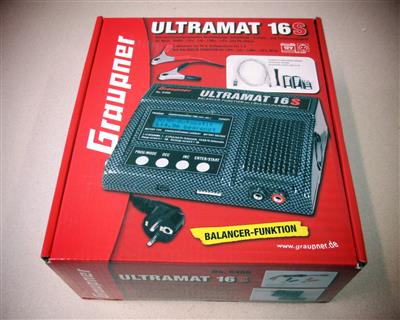 Ladegerät "Graupner Ultramat 16S", - Postal Service - Special auction