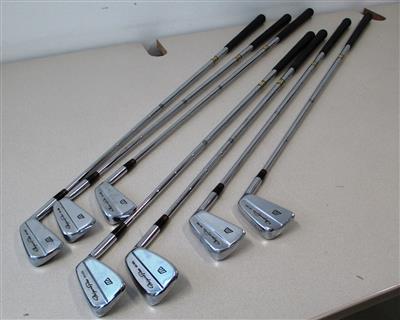 Golfschläger-Eisensatz "Mizuno", - Postal Service - Special auction
