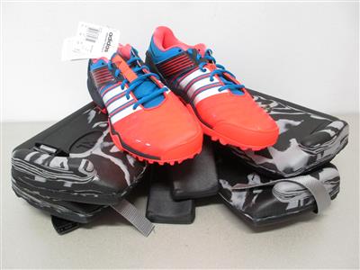 Paar Feldhockey-Schuhe "Adidas", - Postal Service - Special auction