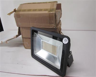 3 LED Flutlichter "Cochlon Model 220V PF300WB", - Postal Service - Special auction