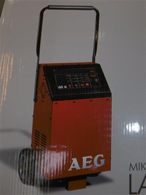 Microprozessor Ladegerät "AEG LW 60.0", - Special auction