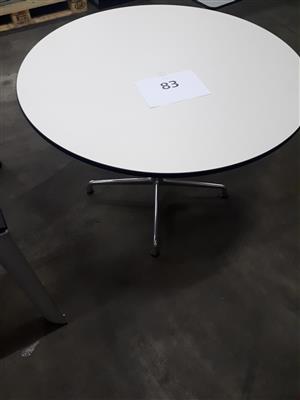 Vitra Tisch, - EVN-Büromöbel