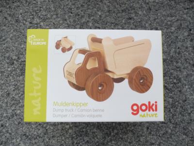 Holzspielzeug Muldenkipper "Goki", - Toys & Books