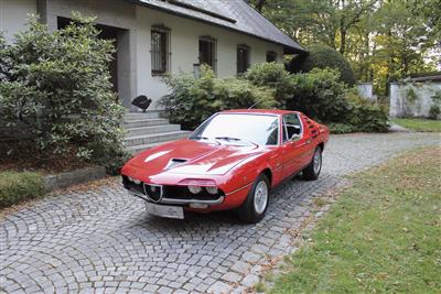 1971 Alfa Romeo Montreal - CLASSIC CARS and Automobilia